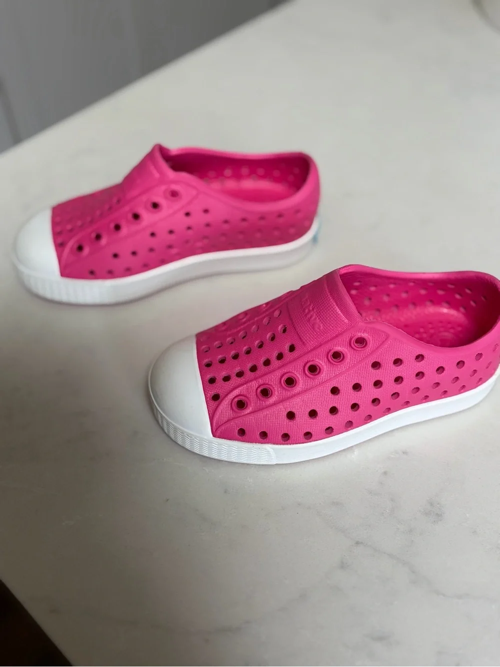 Native shoes  toddler girl size 7